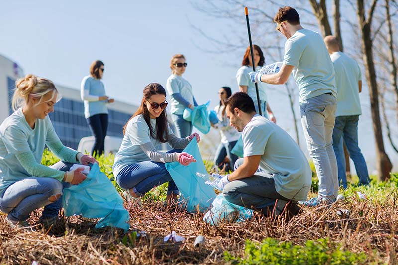 Group of high school students volunteering
