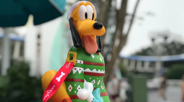 Disney World Premieres New Holiday Popcorn Buckets 