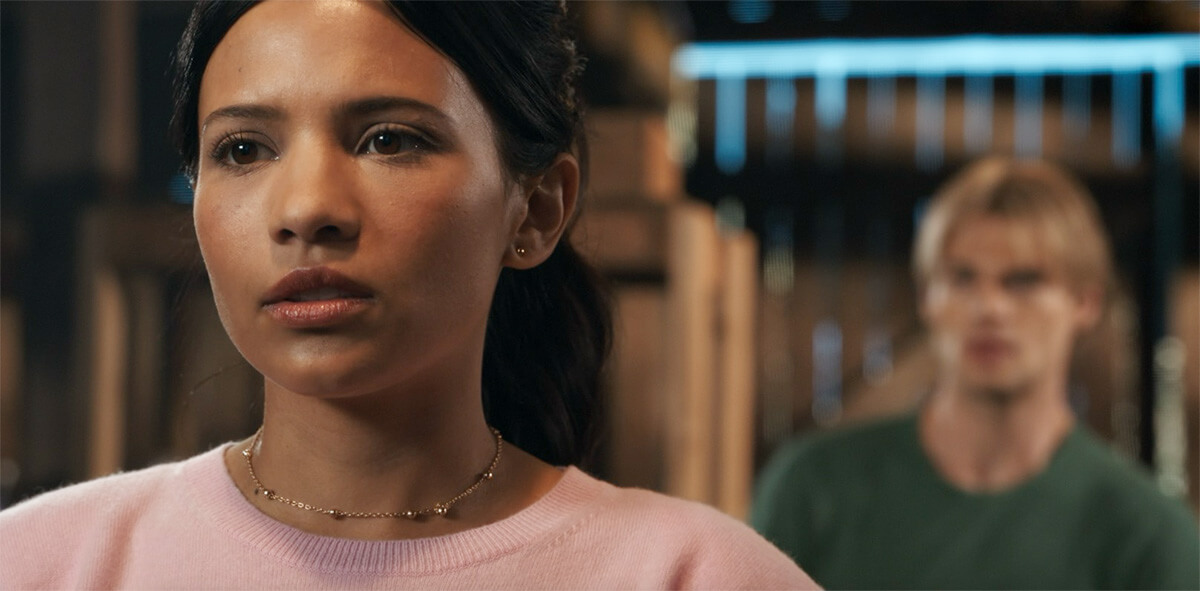 My Life With the Walter Boys: Jackie and Cole in shed