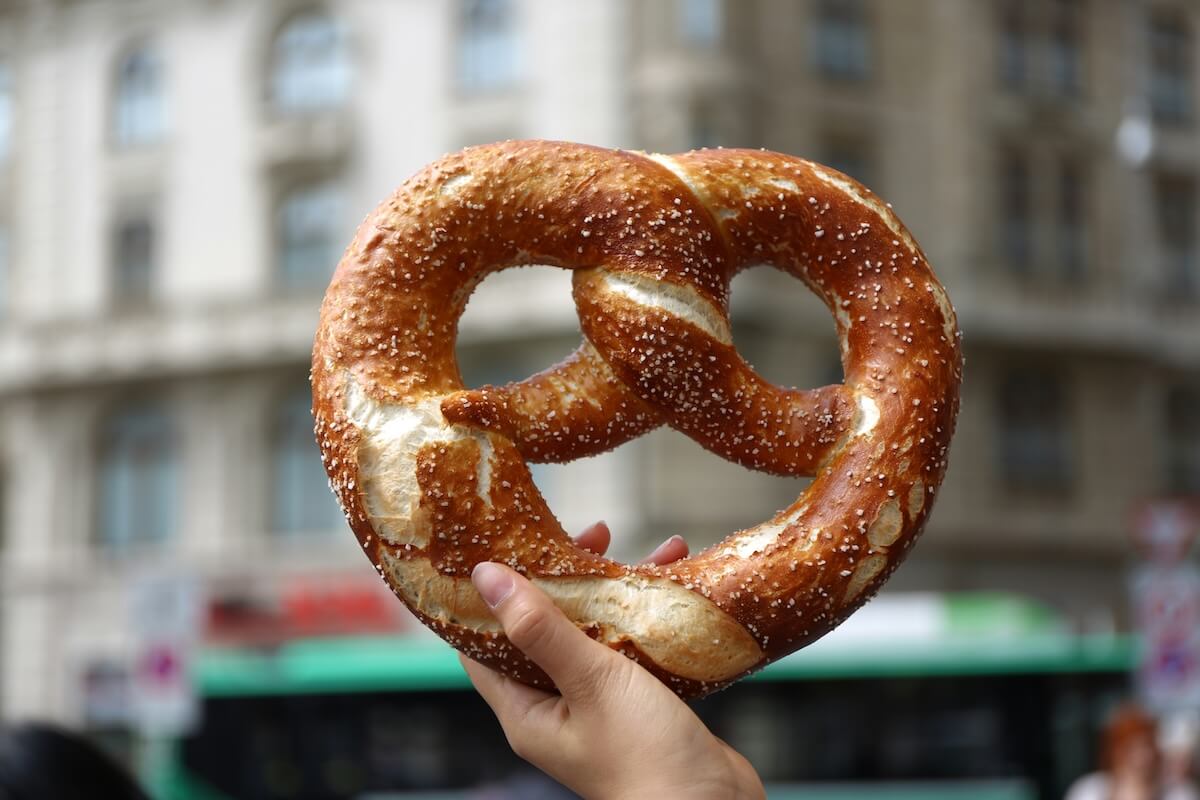 Unsplash: Giant soft pretzel by Pierre Gui