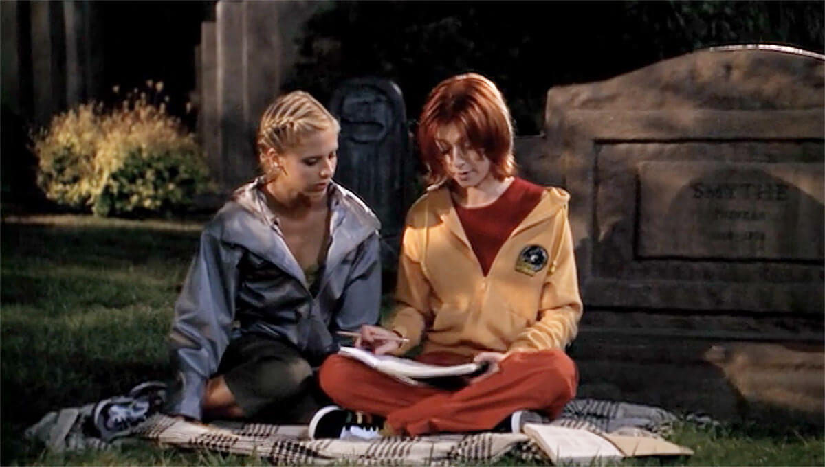 Buffy the Vampire Slayer: College selection with buffy and willow