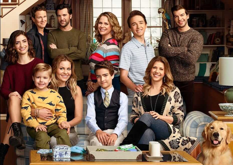 fuller-house-cast-family-photo-061820