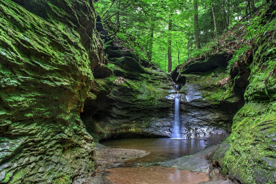 Shutterstock: Punch Bowl Falls, Indiana