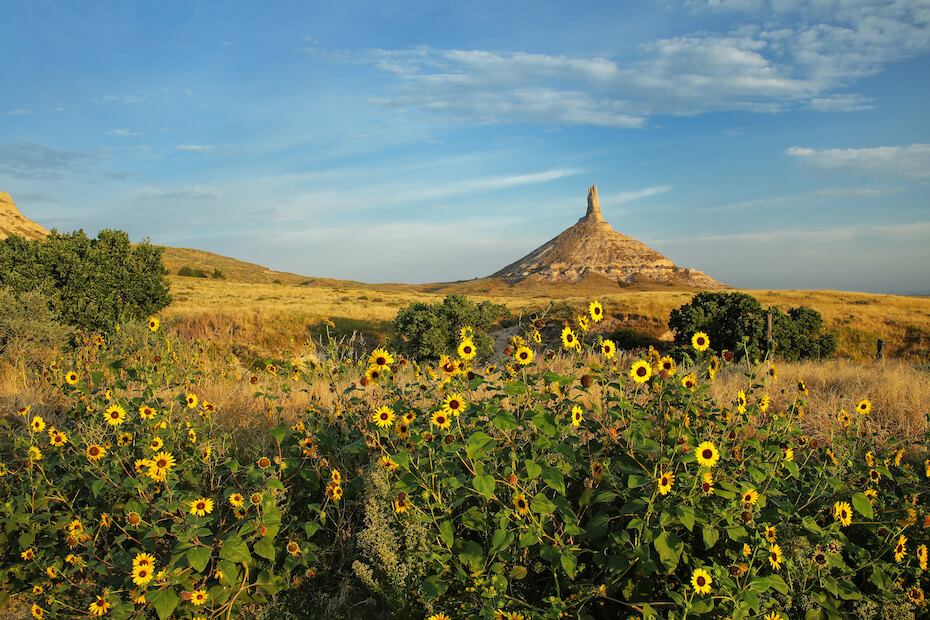 Shutterstock: Chimney Rock, Nebraska