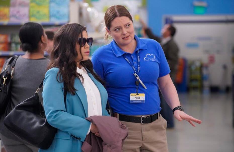 SUPERSTORE -- "California Part 1" Episode 521 -- Pictured: (l-r) America Ferrera as Amy, Lauren Ash as Dina