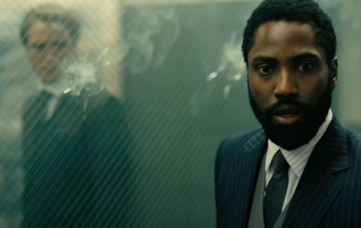 Tenet: John David Washington and Robert Pattinson