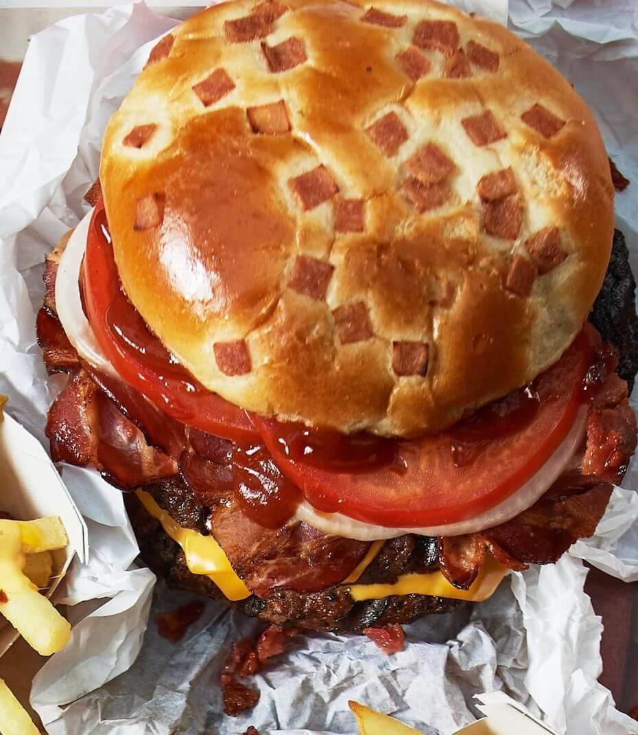 Instagram @burgerkingde bacon lover double