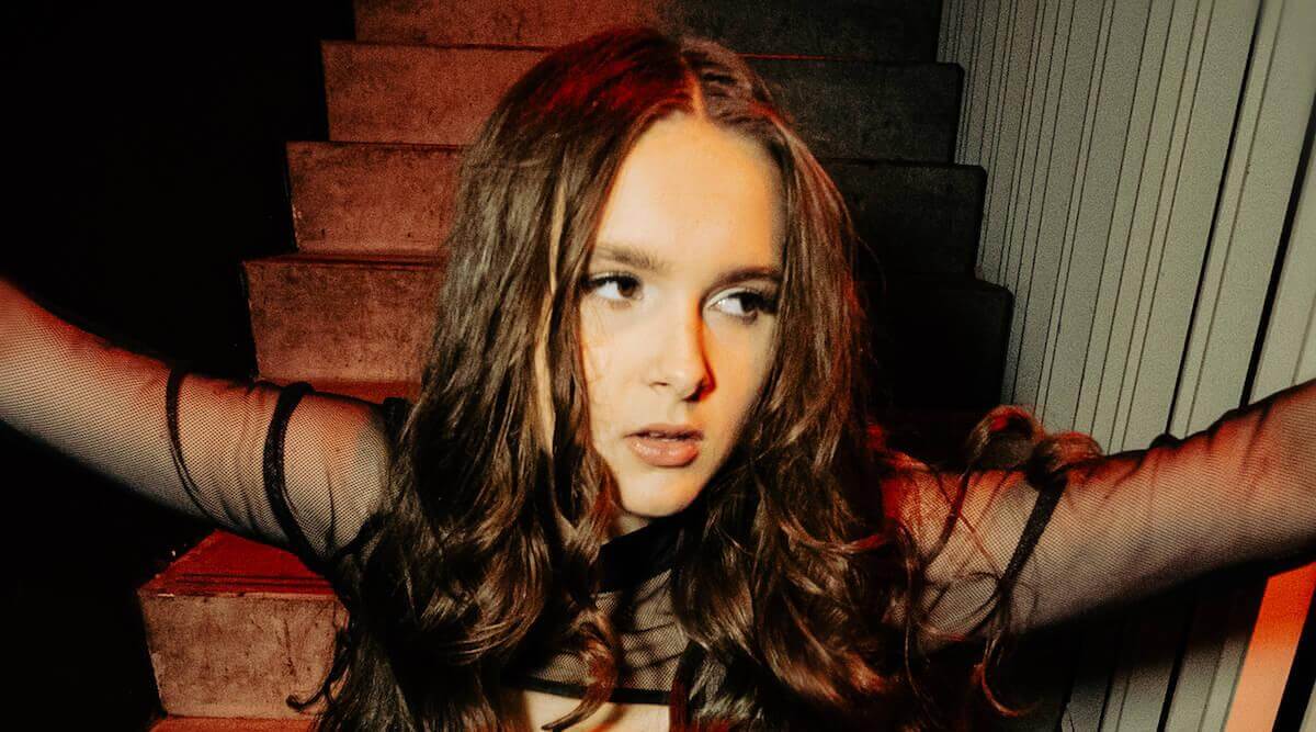 Victoria Anthony 'Can't Hold Back' Lyrics Meaning Interview