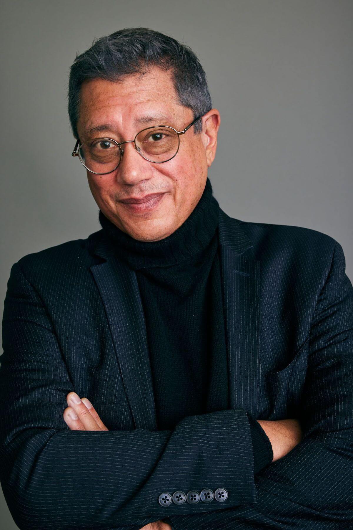 Dean Devlin headshot