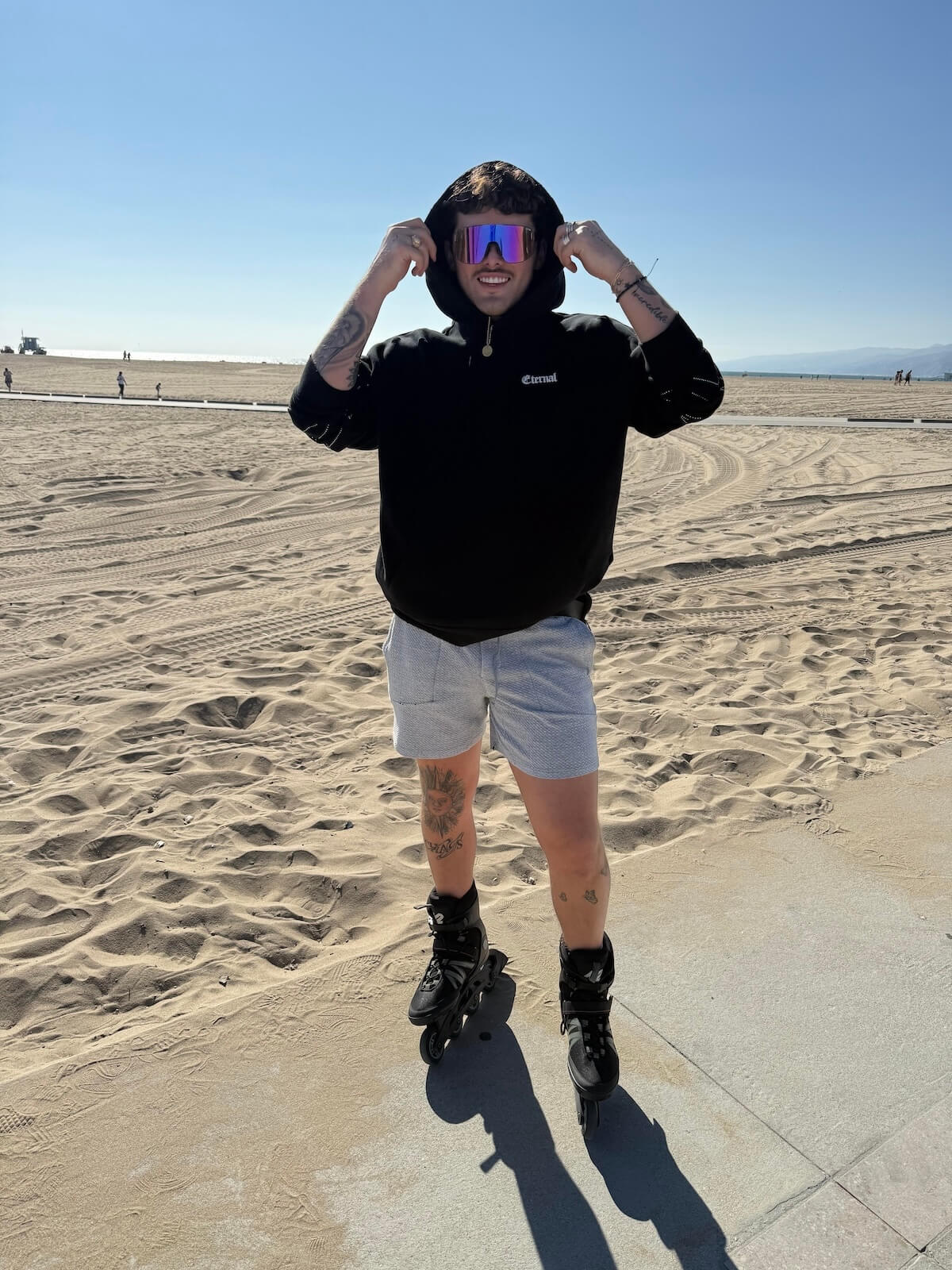 Justin Hinsley in Kits sunglasses