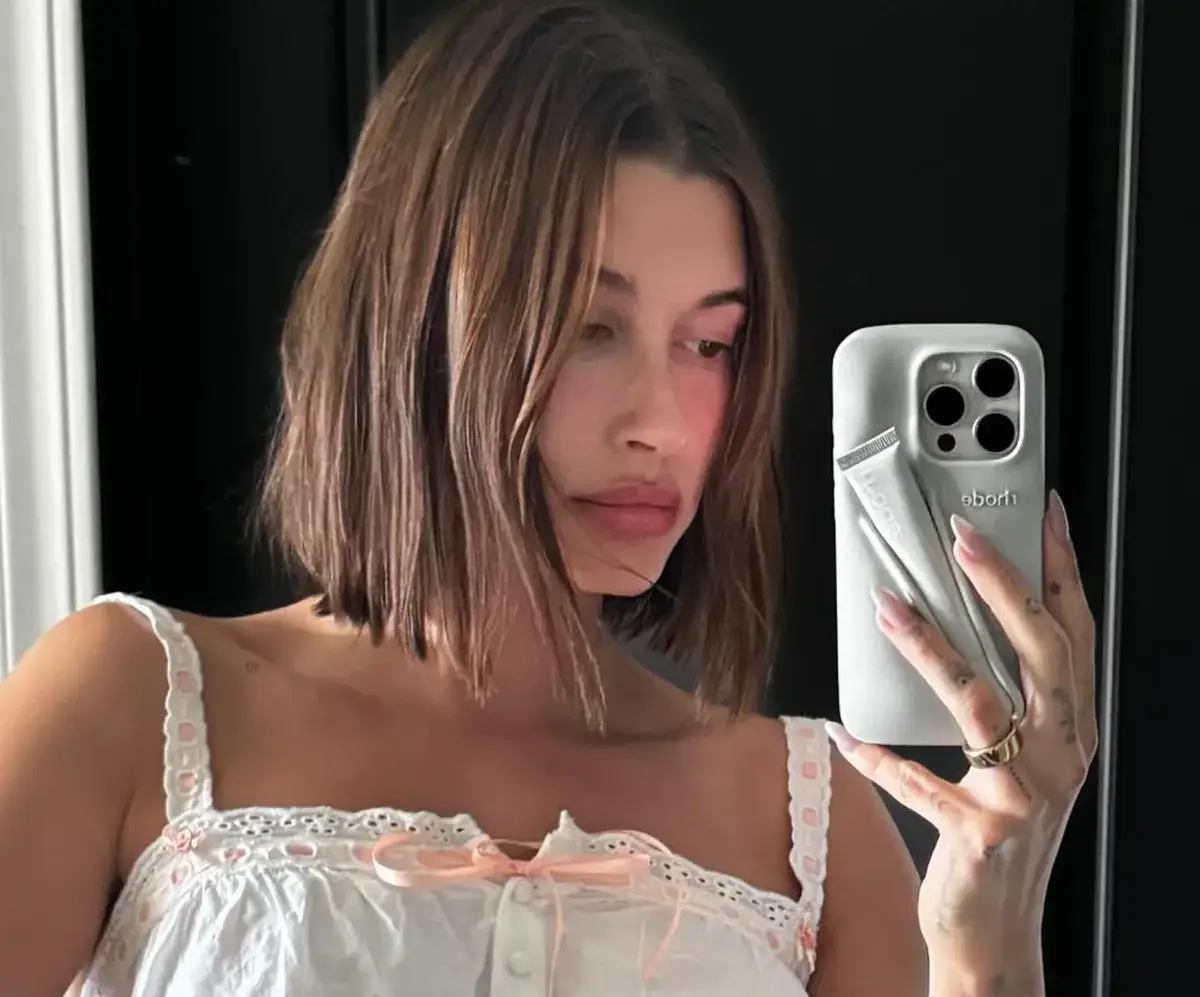 hailey bieber lip case