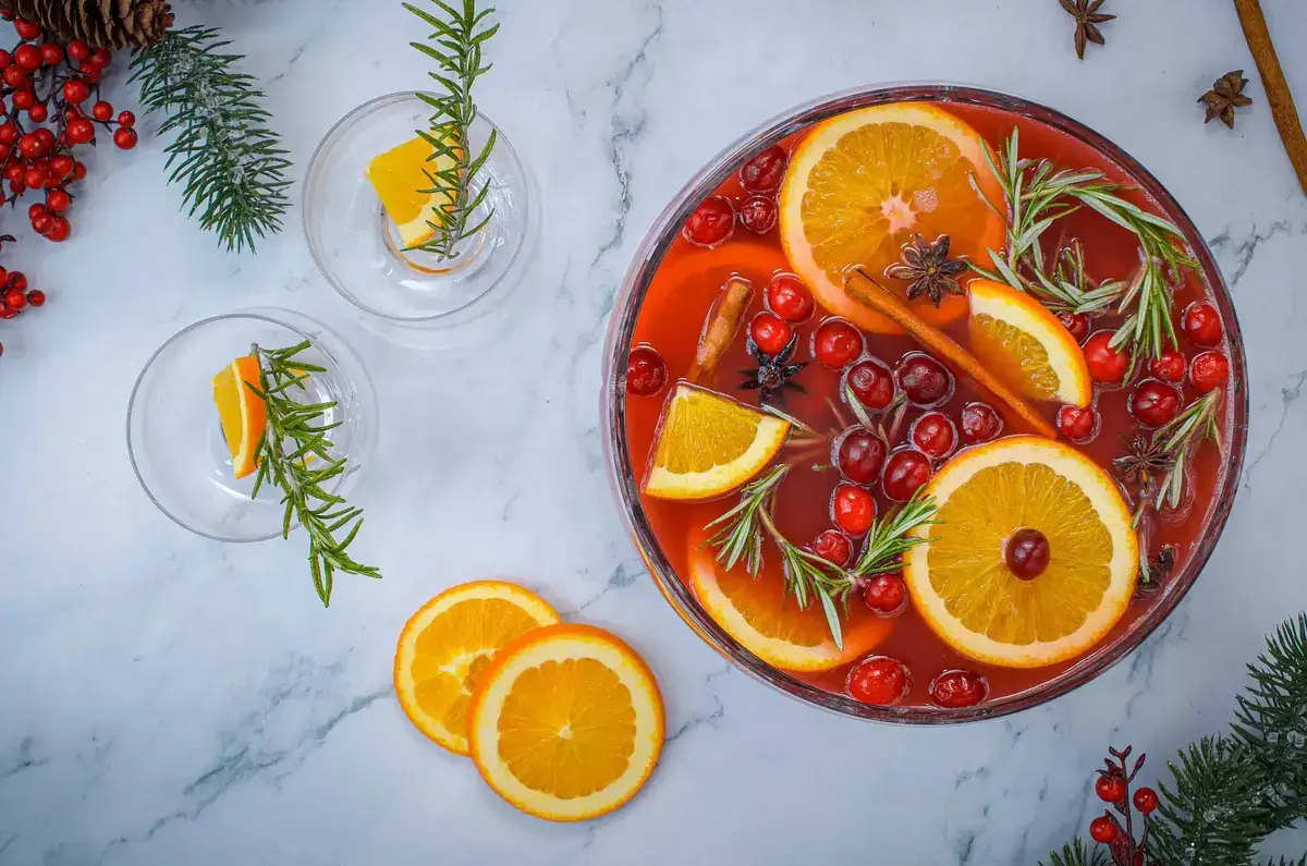 plan to eat sparkling holiday punch