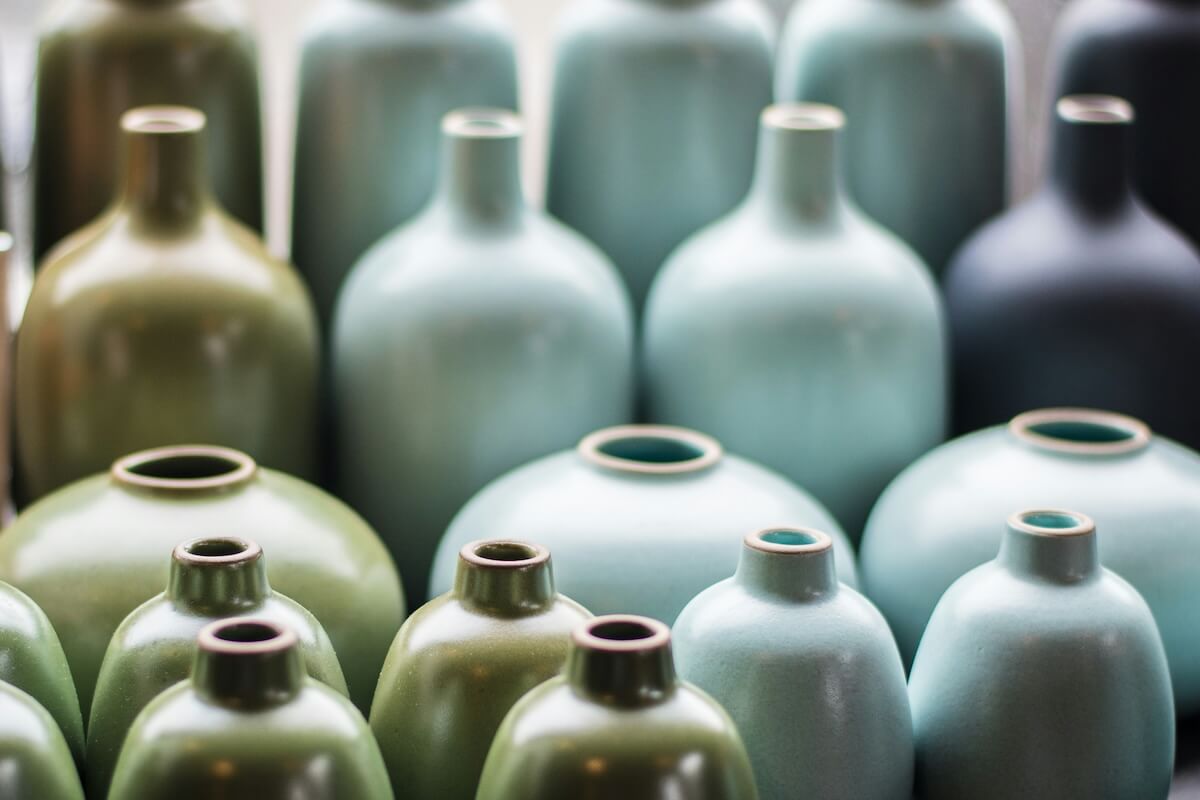 Unsplash: Beatiful pottery be Jessica Ruscello