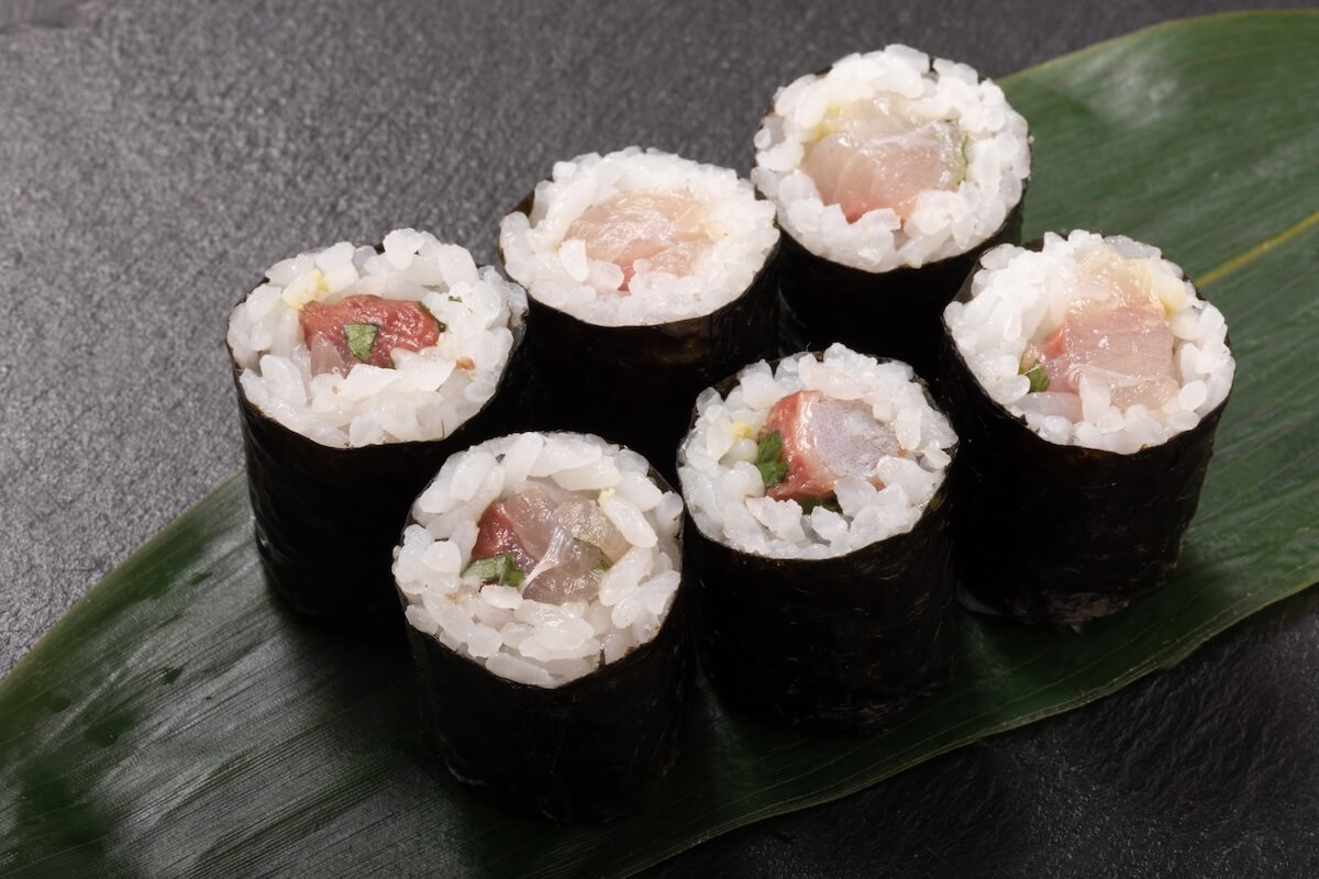 Shutterstock: Image of yellowtail seaweed roll sushi