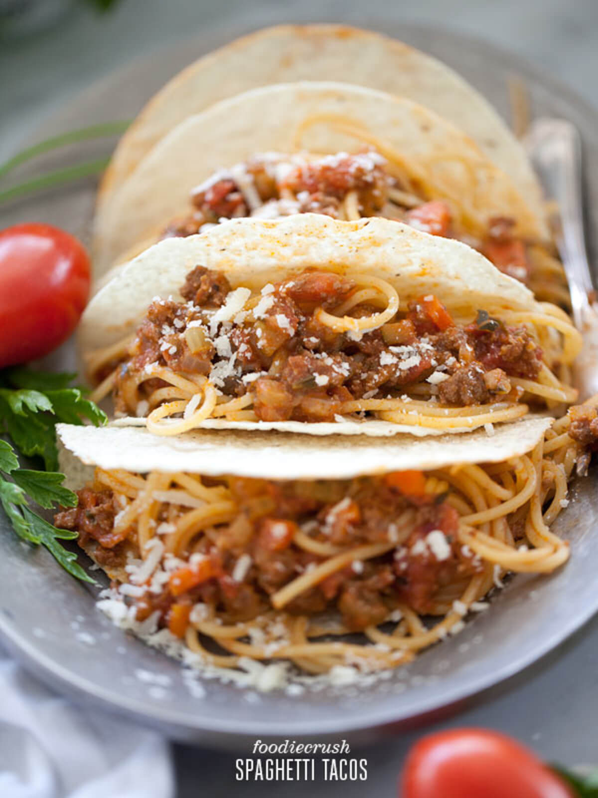 foodie crush spaghetti tacos