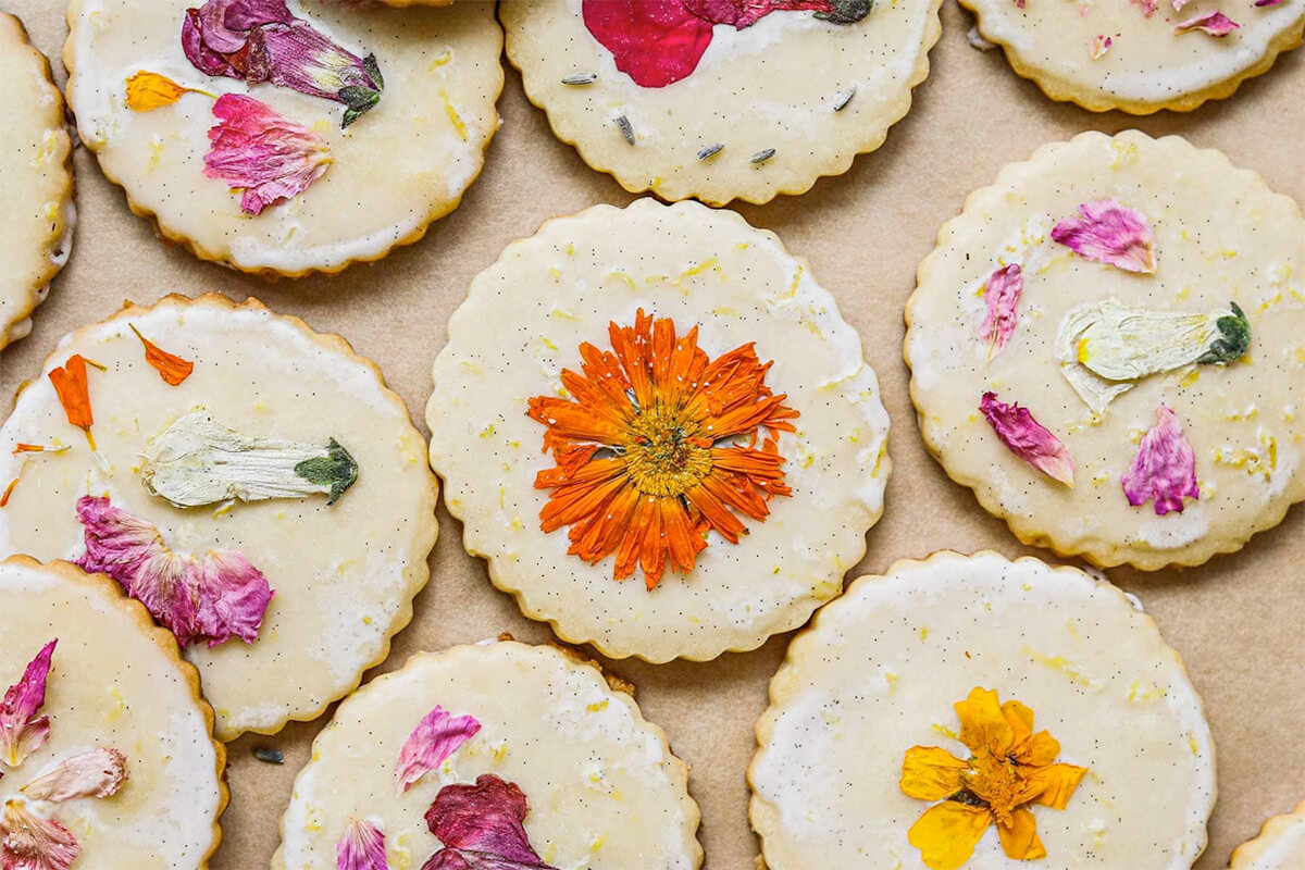 the heirloom pantry edible flower shortbread cookies