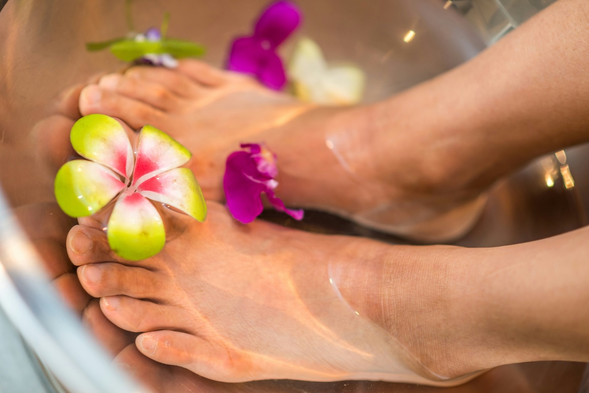 Unsplash: Feet soaking for pedicure by Rune Enstad