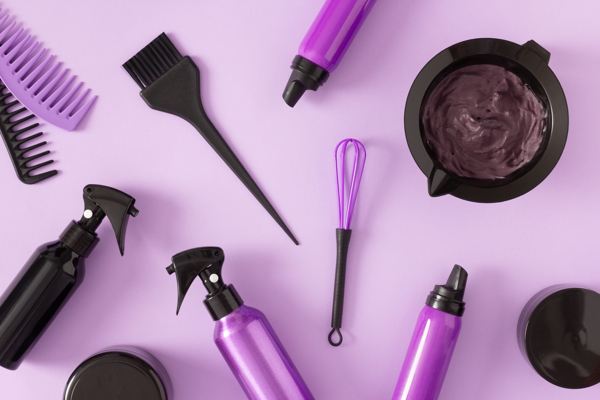 purple hair dye tools