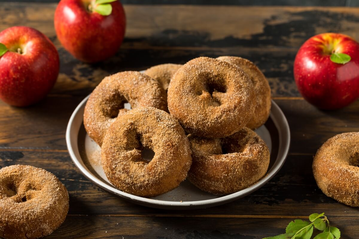 apple cider donuts