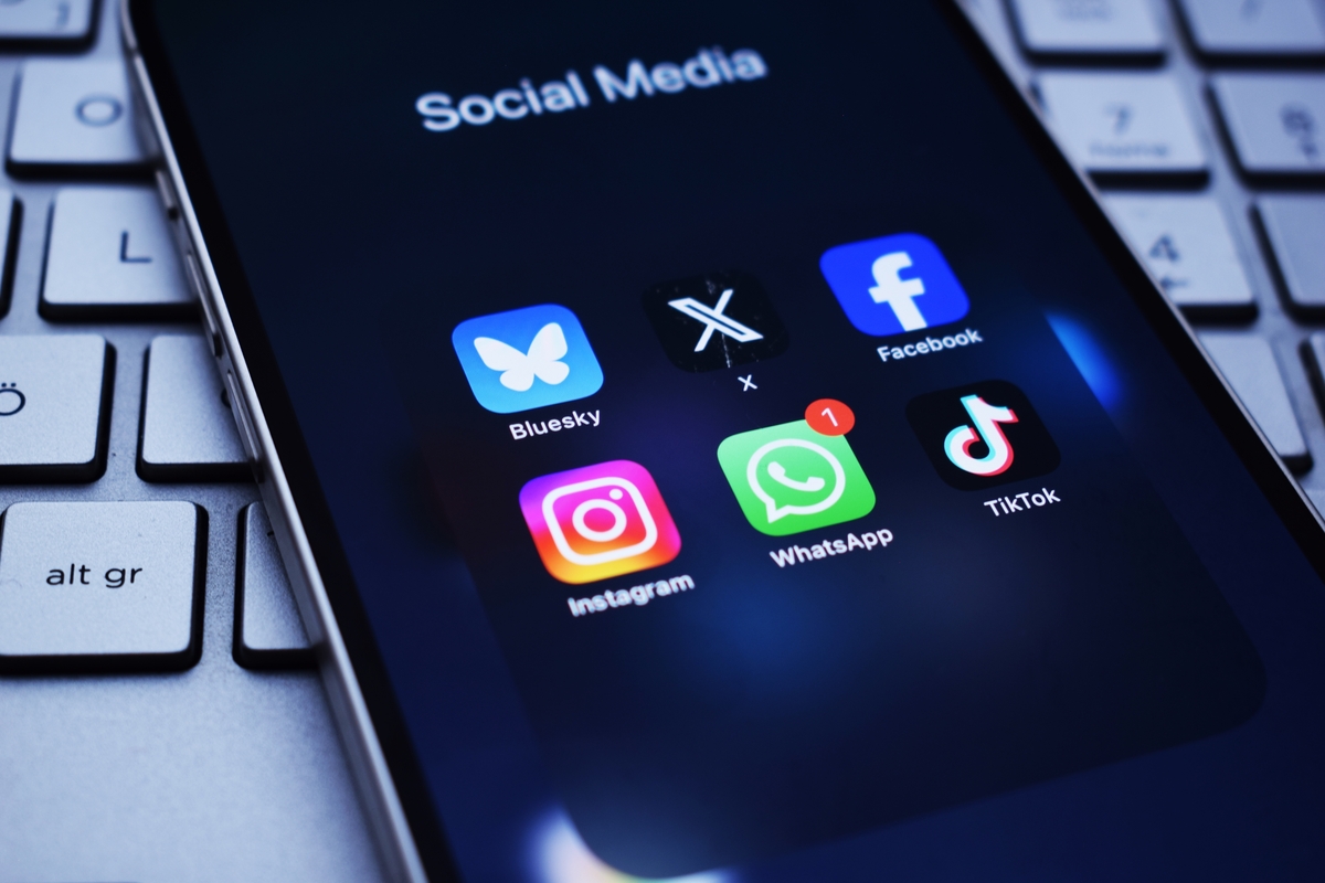 social media apps on iphone