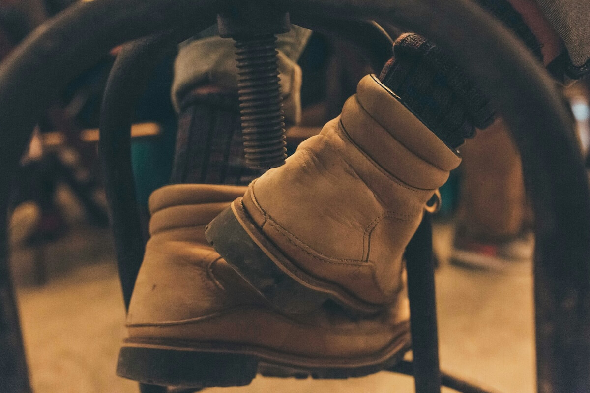 Unsplash: Cozy warm boots by Edgar Chaparro