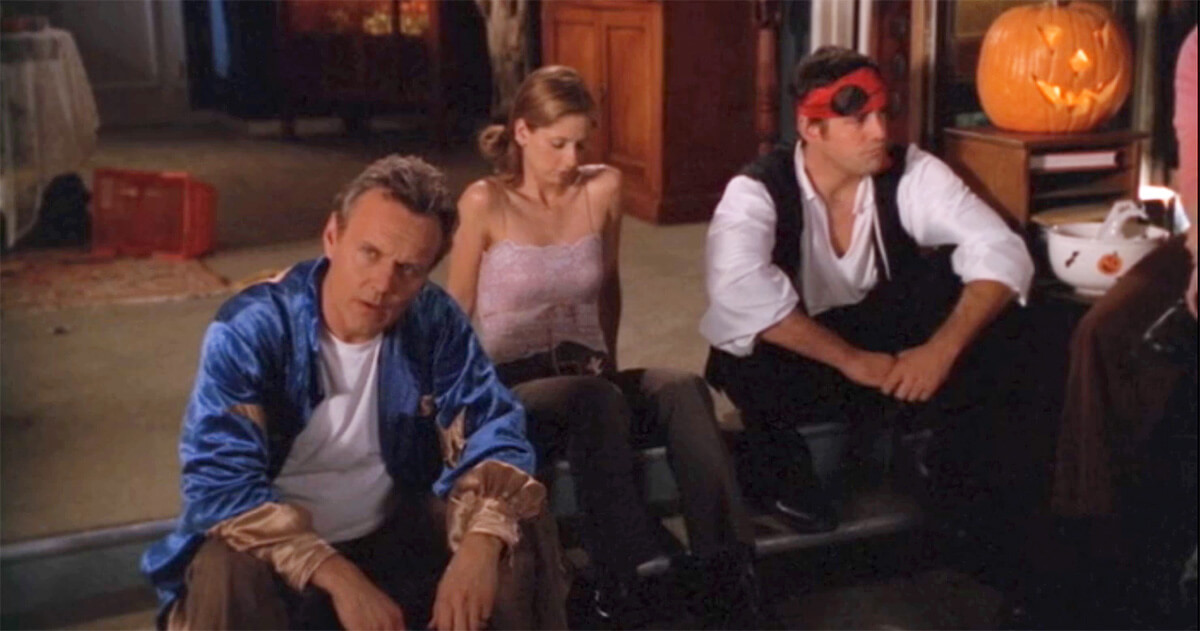 Buffy The Vampire Slayer: Giles, Buffy and Xander in 'All the Way' Halloween episode