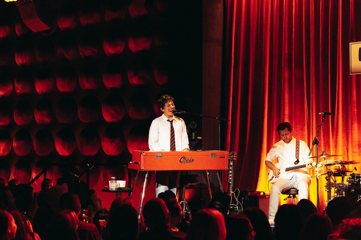 Charlie Puth at Blue Note Los Angeles 2025: Playing keyboard