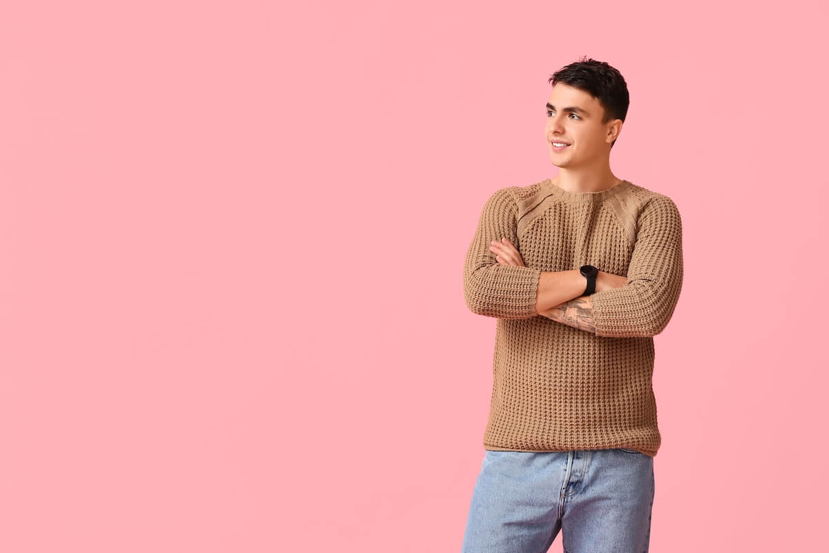 Shutterstock: Man in beige knit sweater