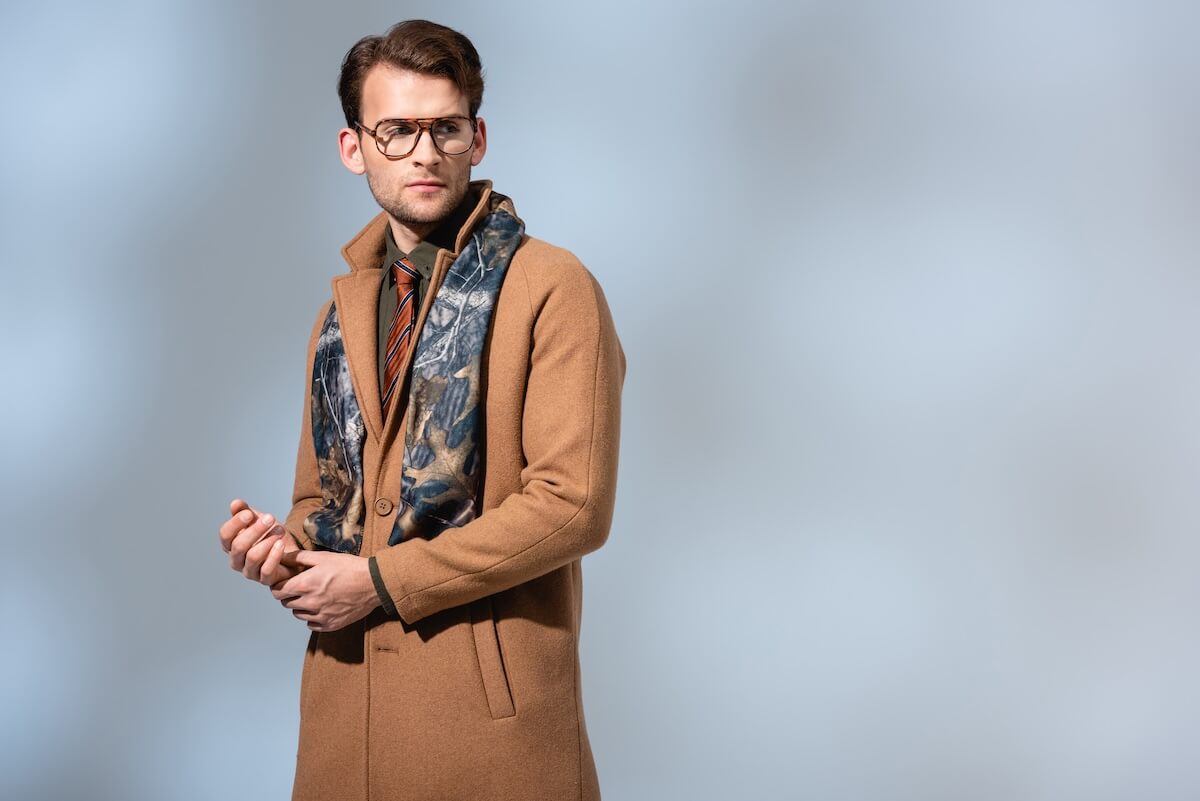 Shutterstock: Man in patterned leaf scarf