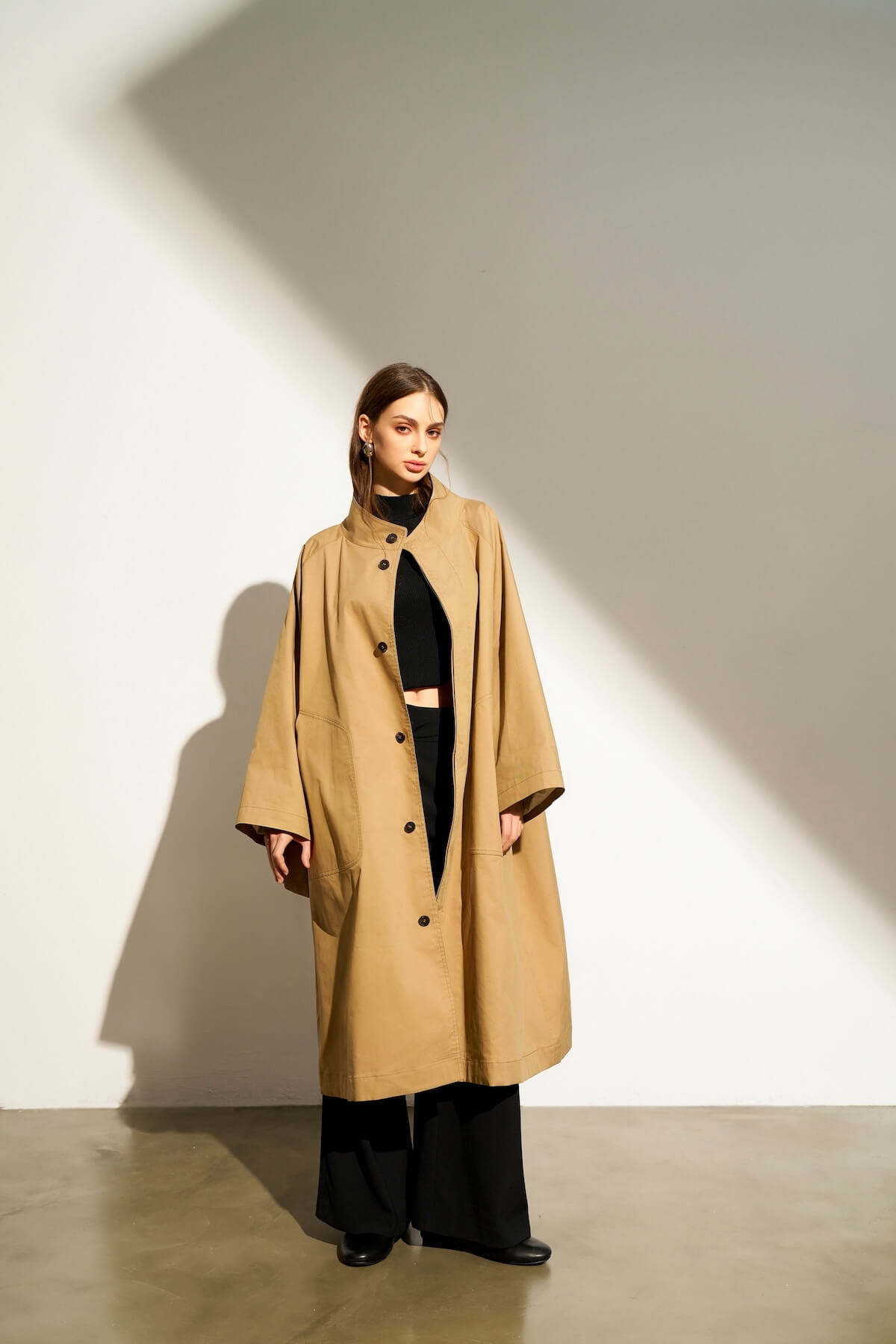 Shutterstock: Model wearing oversized coat