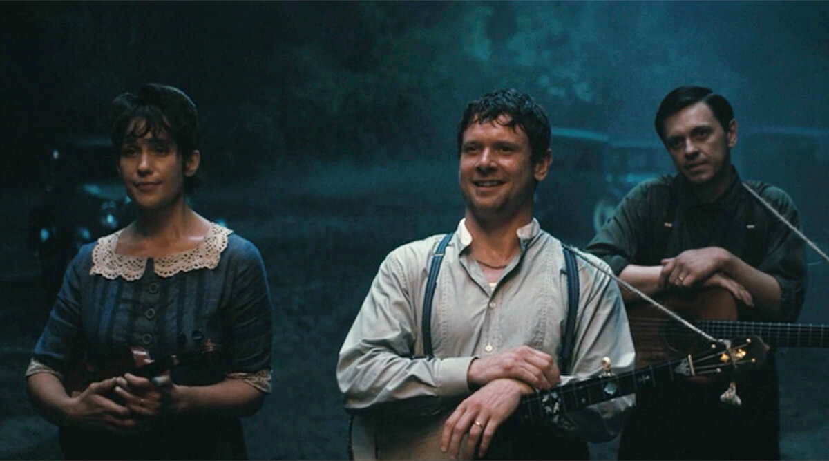 Sinners: The Vampires, Joan, Remmick and Bert, approach the juke joint